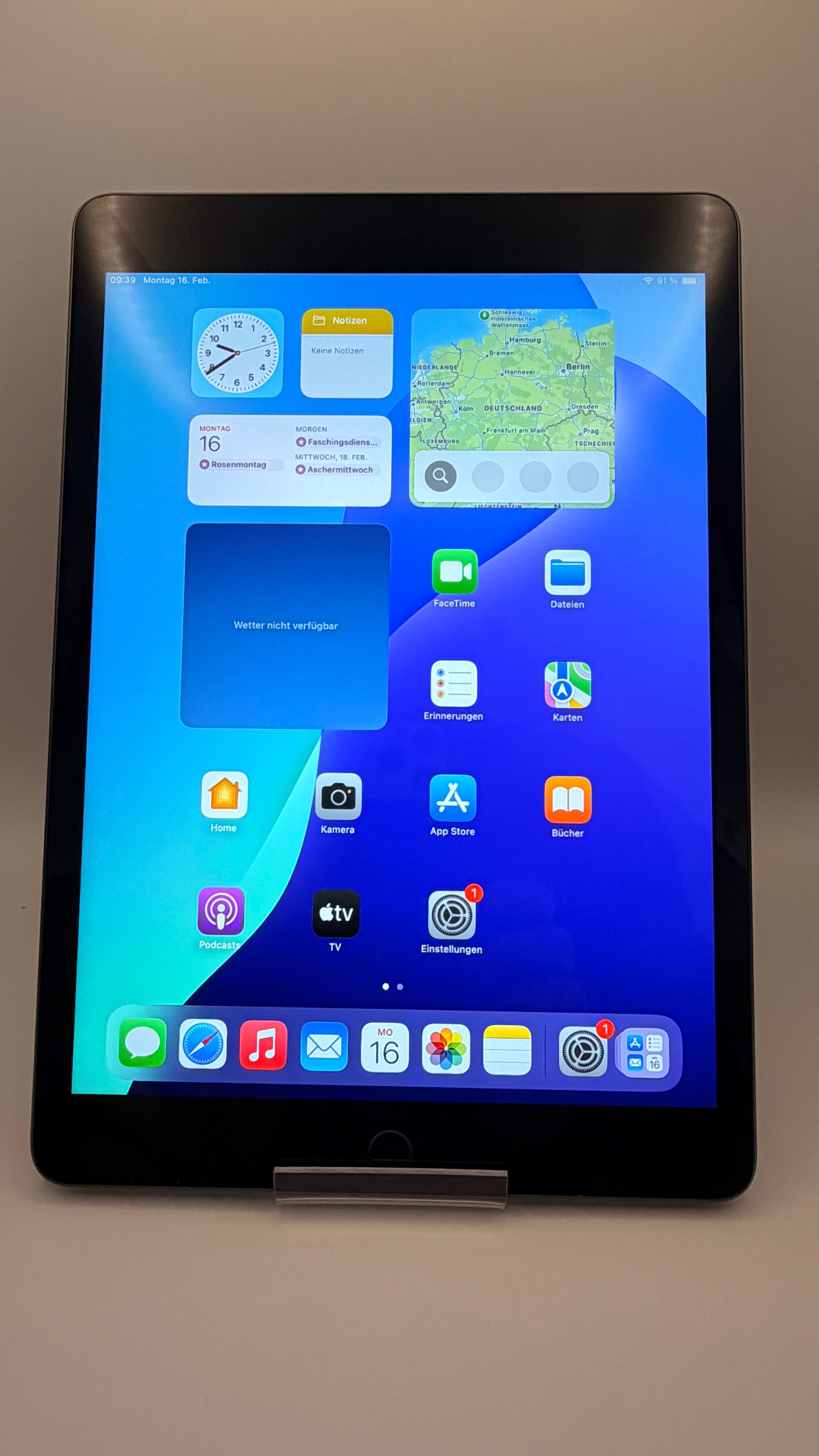 Apple iPad 9 Gen  64 GB Grau