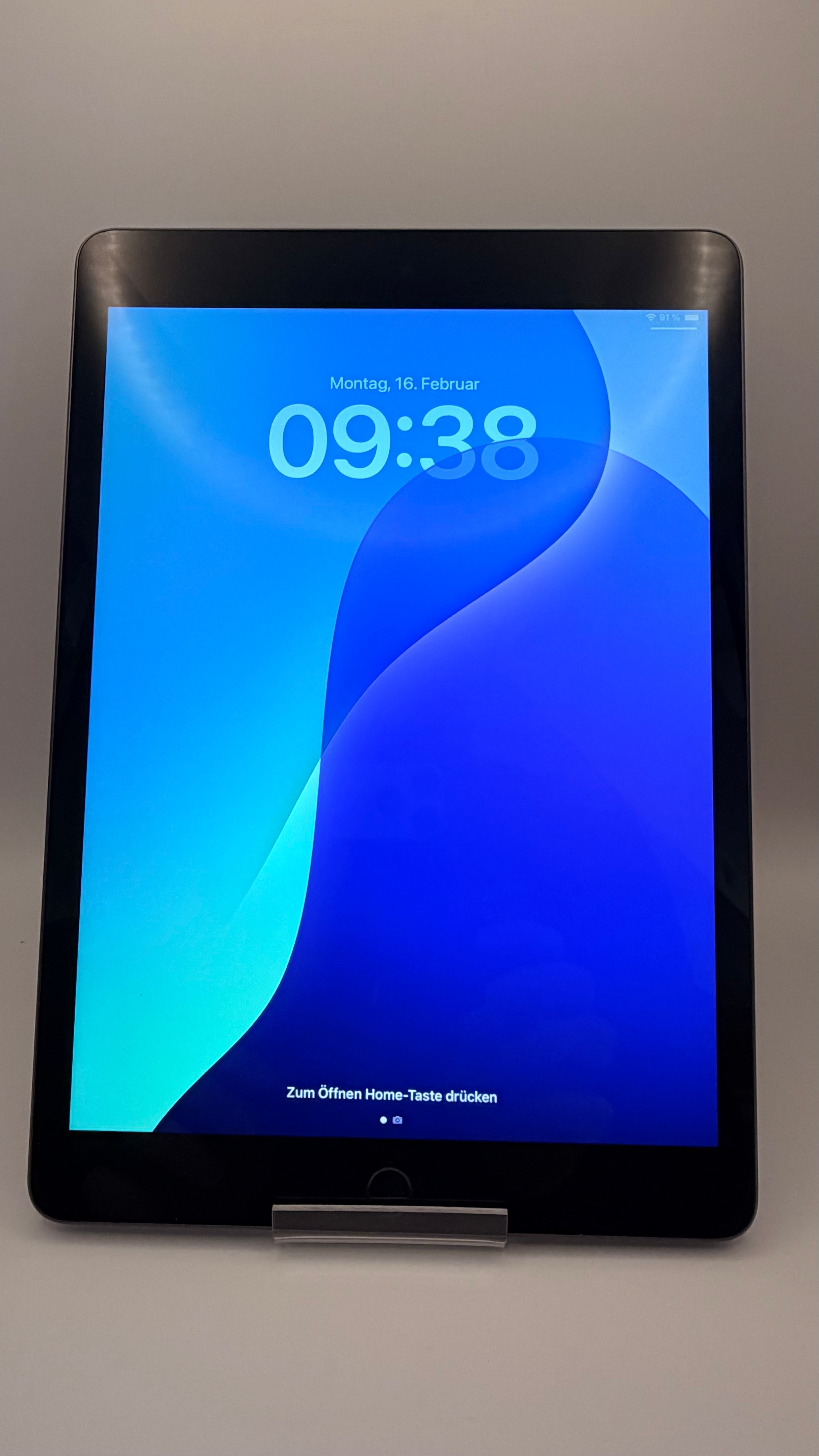 Apple iPad 9 Gen  64 GB Grau